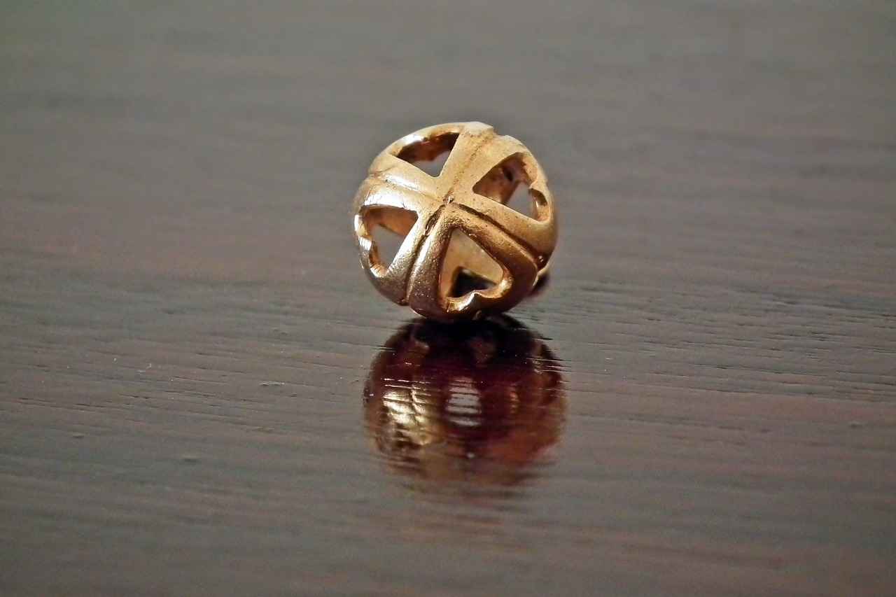 Does White Gold Hold Its Value? Investment Insights 5 Is White Gold a Good Investment?