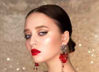 Ear Cuffs: The Edgy Trend That’s Taking Over the Jewelry World Ear Cuffs: The Edgy Trend That’s Taking Over the Jewelry World