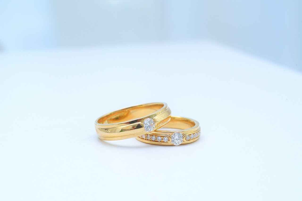 Engraving Ideas for Engagement & Wedding Rings 2 How to Choose the Perfect Engraving Phrase?
