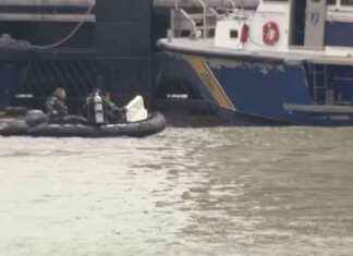 Evidence Recovered from Hudson River Chopper Crash Site evidence-recovered-from-hudson-river-chopper-crash-site