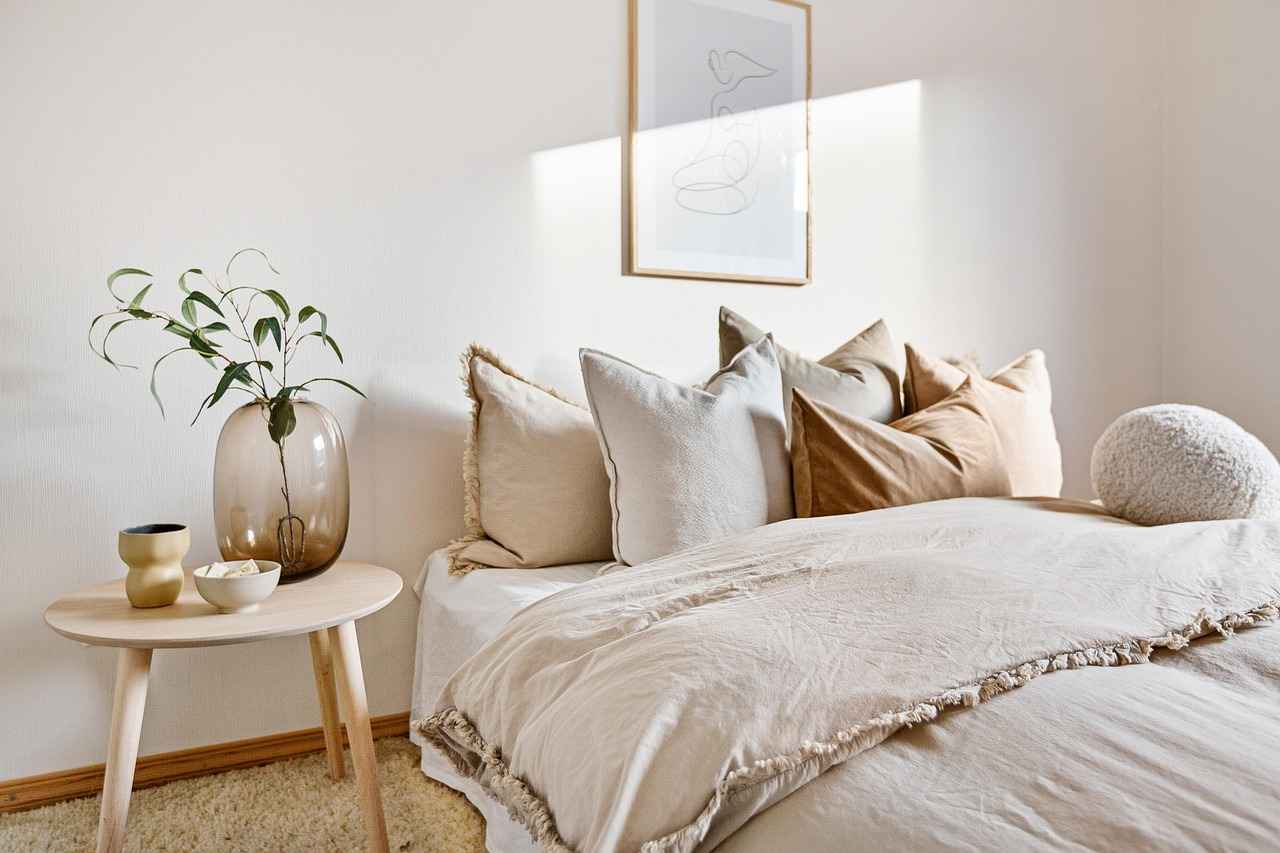 10. Mixing Wood Types for Unique Designs