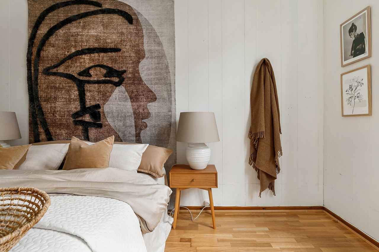 7. Innovative Storage Solutions in Wooden Beds