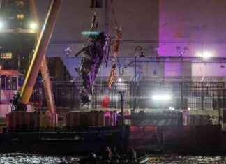 Family Member Speaks Out on Hudson River Helicopter Crash family-member-speaks-out-on-hudson-river-helicopter-crash