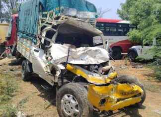 Fatal Collision: 4 Killed, Multiple Injured in Yadgir Bus Accident fatal-collision-4-killed-multiple-njured-in-yadgir-bus-accident