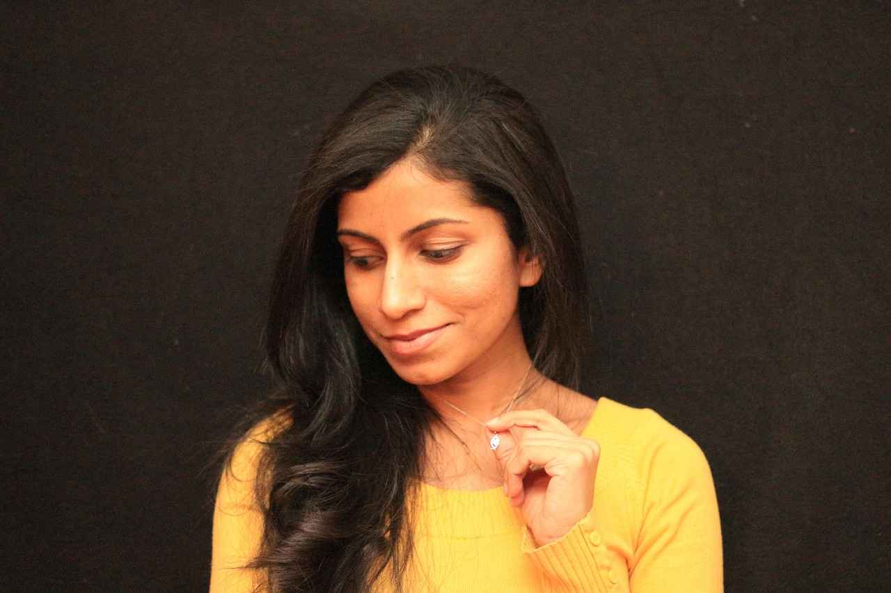 Benefits of Wearing Faux Pearls