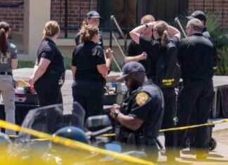 FSU Student Recounts Deadly Campus Shooting Experience fsu-student-recounts-deadly-campus-shooting-experience