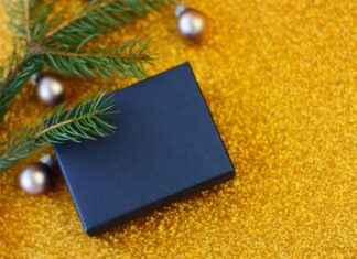 Gold vs. Silver Anklets: Which One is Right for You? Gold vs. Silver Anklets: Which One is Right for You?