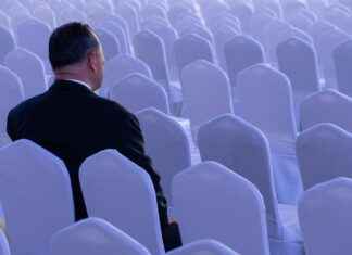 Guru Nanak Jayanti: NYC Gurudwaras Celebrate the First Sikh Guru’s Legacy Guru Nanak Jayanti: NYC Gurudwaras Celebrate the First Sikh Guru’s Legacy