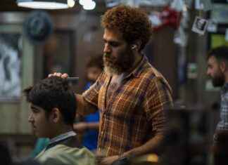 Haircut Styles for Older Men: Sophisticated and Age-Defying Haircuts Haircut Styles for Older Men: Sophisticated and Age-Defying Haircuts