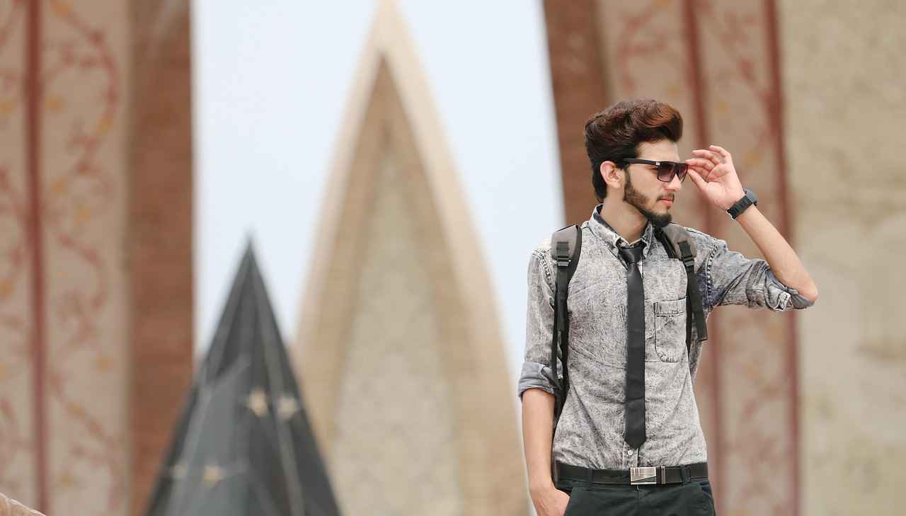 Haircut Styles for Wavy Hair: Top Styles to Define and Enhance Waves 5 What Are the Common Mistakes to Avoid with Wavy Hair?