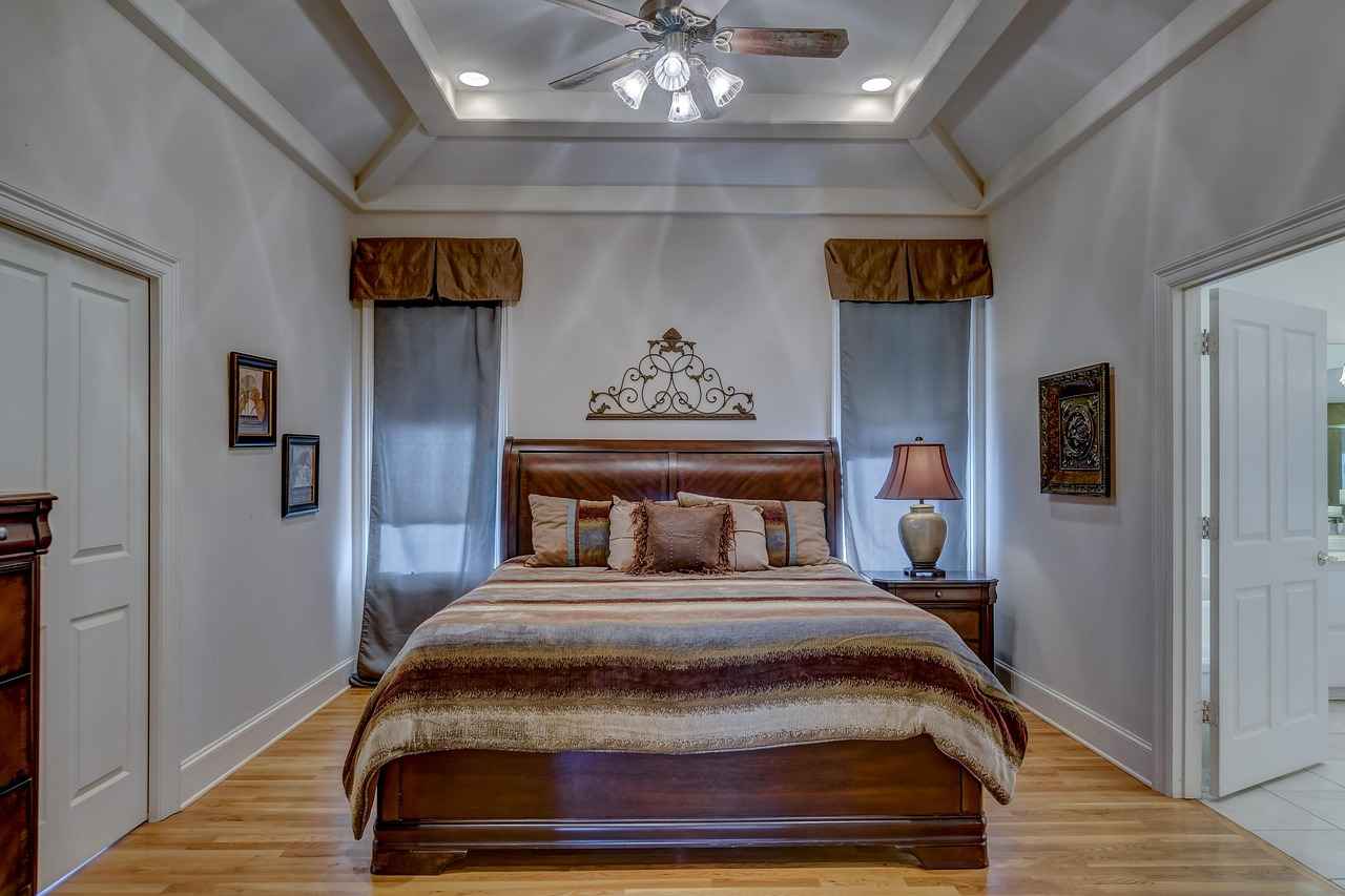 1. Understanding the Importance of a Headboard