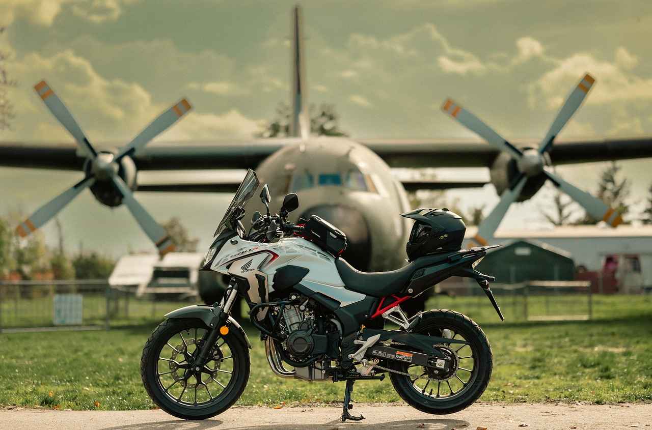 Honda Civics: Why They Remain a Customer Favorite 1 Performance: What Makes Honda Civics Stand Out?