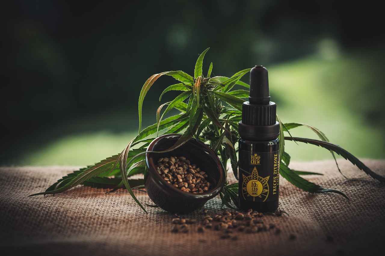 How CBD Benefits Professional Athletes 3 Comparing CBD with Traditional Recovery Methods