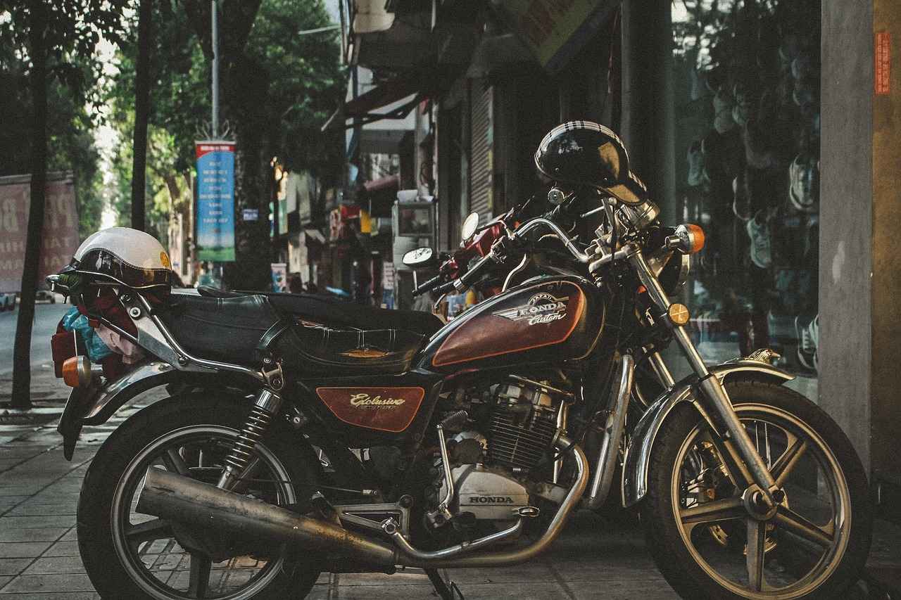 How Many MPG Does a Honda Accord Get? 3 What Are the MPG Ratings by Model Year?