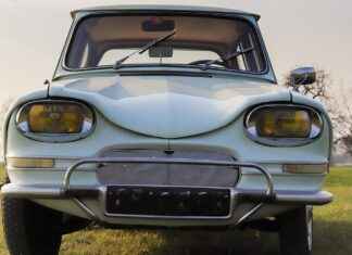 How to Change Headlight Bulb on Honda Accord How to Change Headlight Bulb on Honda Accord