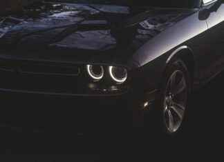 How to Choose the Best Mobile Phone Holder for Your Car How to Choose the Best Mobile Phone Holder for Your Car