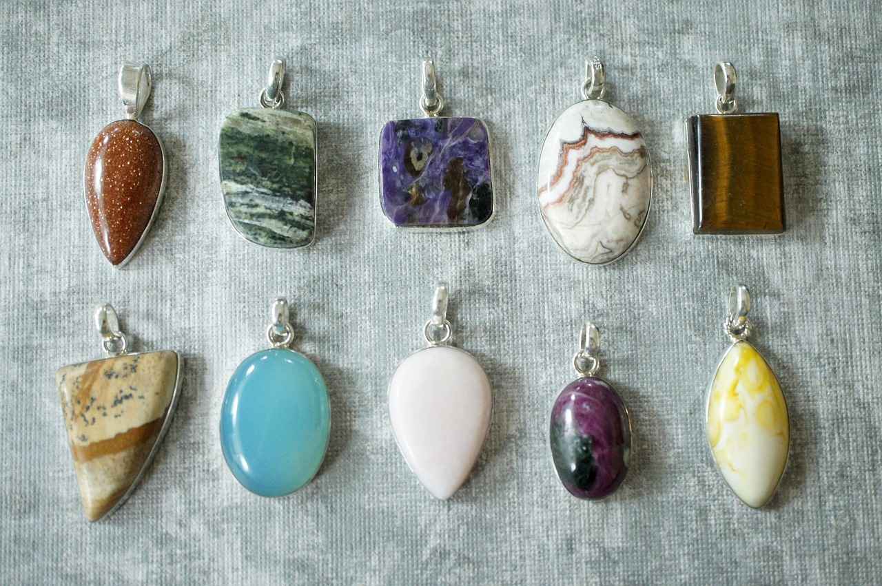 How to Properly Clean Platinum Jewelry?