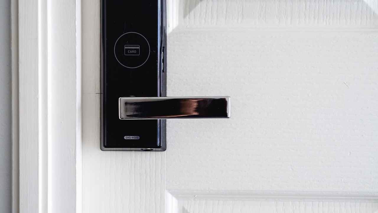 How to Connect Multiple Smart Home Devices for a Fully Integrated System 5 Ensuring Security in Your Smart Home