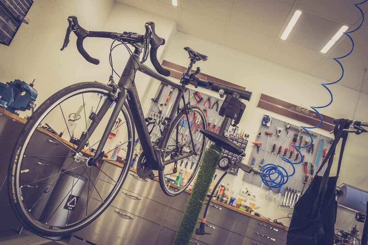 Choosing the Right Accessories for Your E-Bike