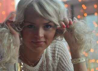 How to Design Custom T-Shirts for Your School Event or Group How to Design Custom T-Shirts for Your School Event or Group