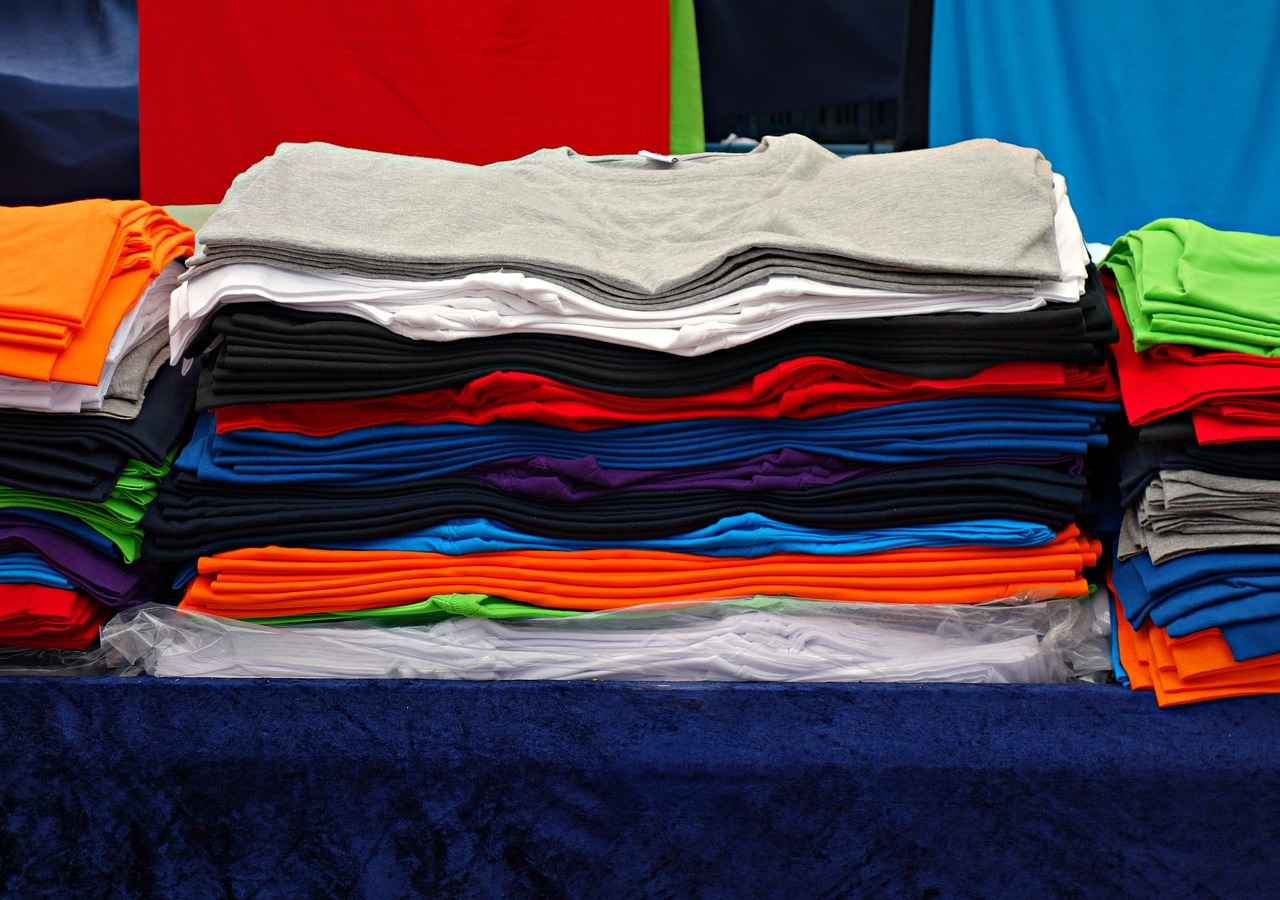 How to Find Custom T-Shirts for Your Family Reunion or Group Event 5 Placing Your Order