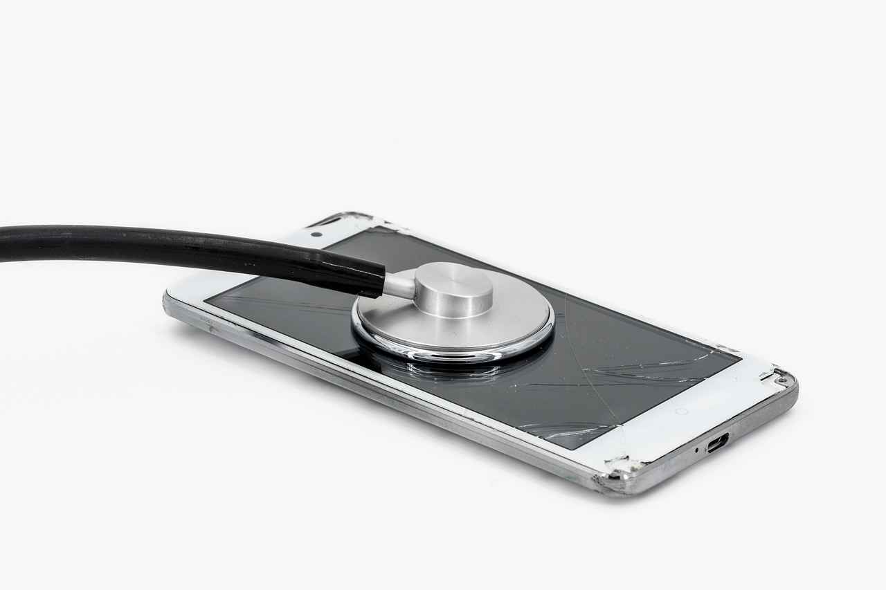 How to Find the Perfect Holder for Your Cell Phone 3 3. The Importance of Safety in Cell Phone Holders
