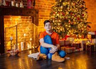 How to Get Custom T-Shirts Printed for Your Business or Event How to Get Custom T-Shirts Printed for Your Business or Event