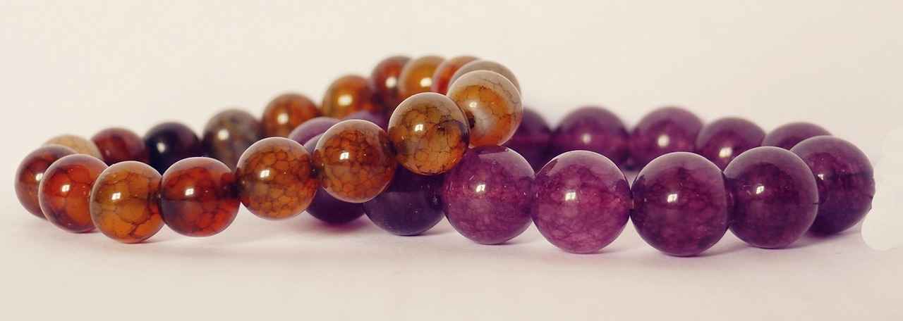 How to Keep Amethyst Jewelry Looking Vibrant & Stunning 3 How to Store Amethyst Jewelry Properly?