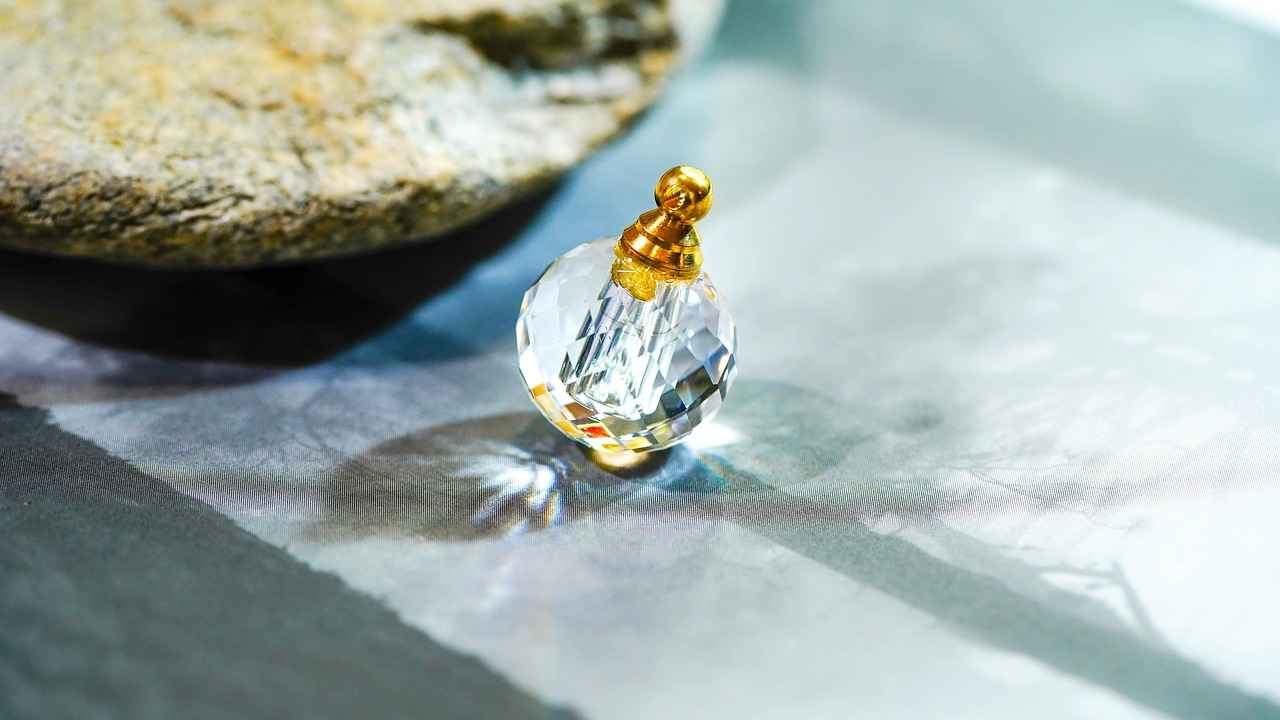 How to Keep Amethyst Jewelry Looking Vibrant & Stunning 5 How Often Should You Inspect Your Amethyst Jewelry?