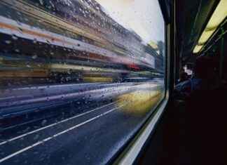 How to Make a Room Divider with Vintage Windows (DIY Guide) How to Make a Room Divider with Vintage Windows (DIY Guide)