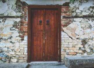 How to Make a Sliding Room Divider for Extra Privacy How to Make a Sliding Room Divider for Extra Privacy