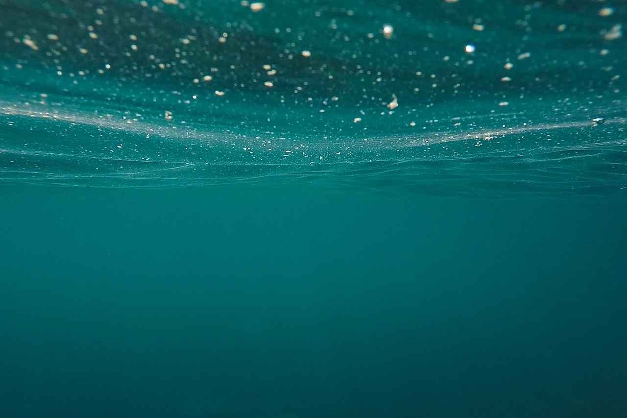 How to Make Water Boil Faster: Kitchen Hacks That Work 3 Utilizing Lids to Trap Heat