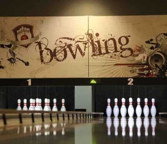 How to Make Your Own Custom Bowling Shirts with Ease How to Make Your Own Custom Bowling Shirts with Ease