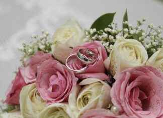 How to Mix and Match Stackable Rings for a Trendy Look How to Mix and Match Stackable Rings for a Trendy Look