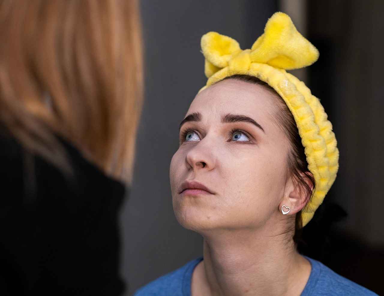 How to Pair Earrings with Your Hairstyle: Expert Tips 4 Personal Style and Trends