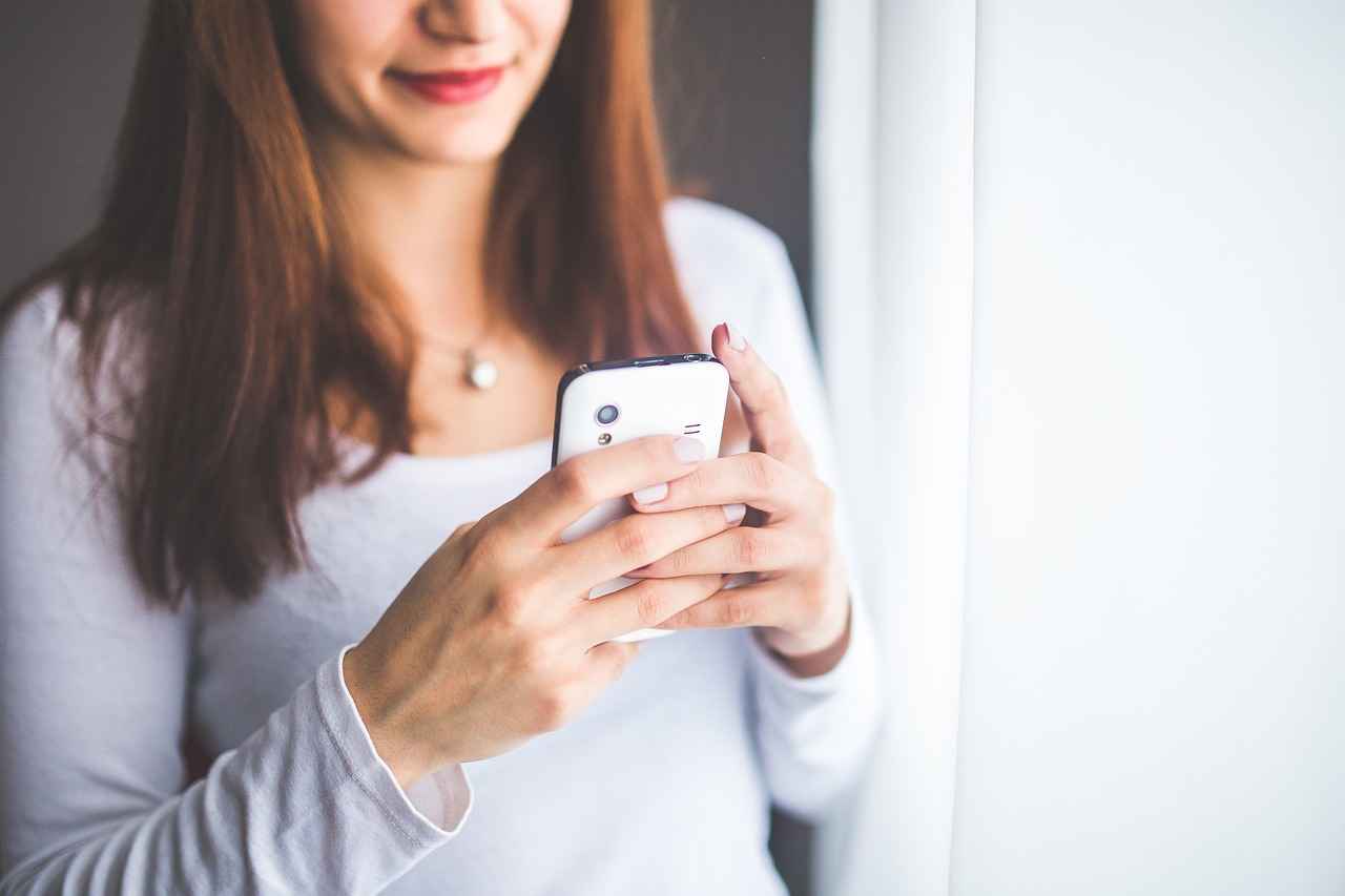 How to Pick the Best Phone Holder for Running 4 Material and Durability