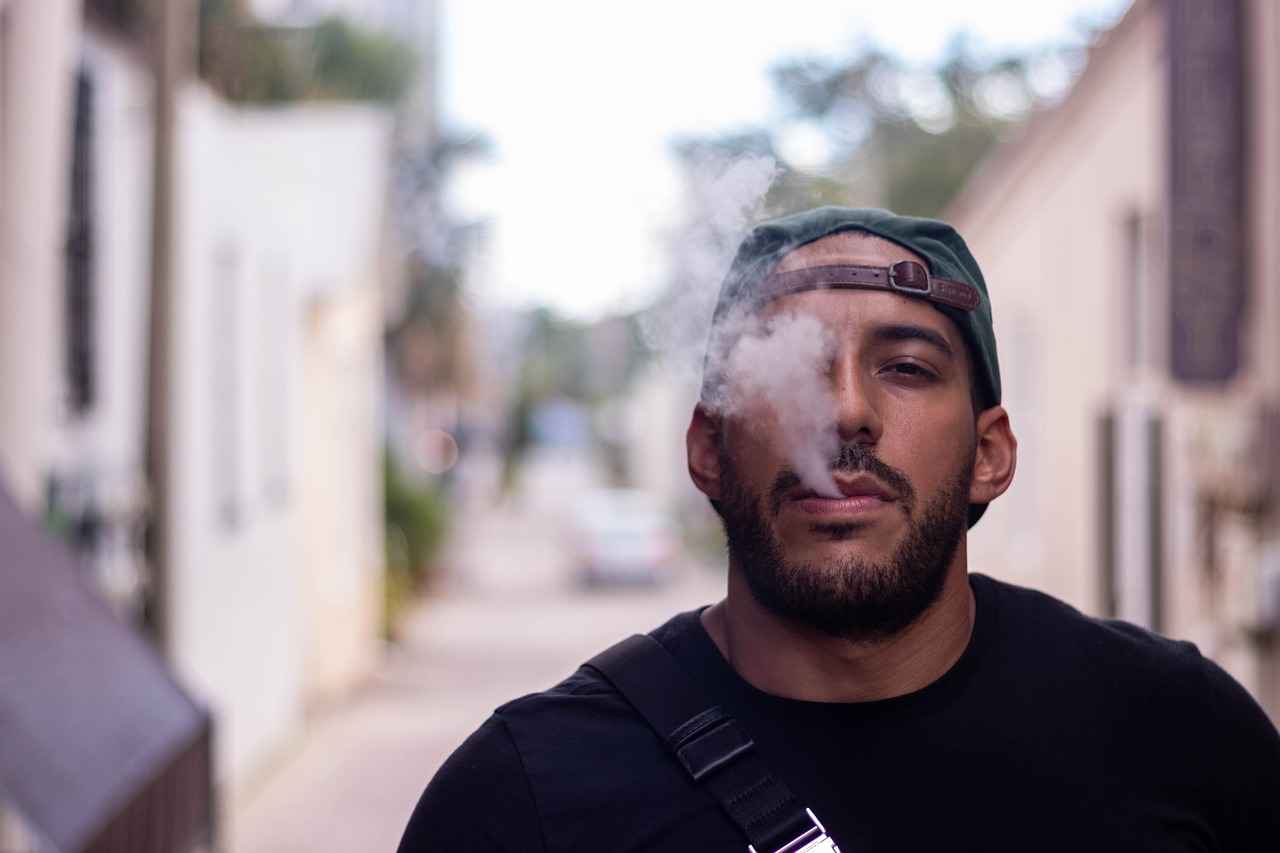 How to Refill a Vape Tank Without Leaking 4 Step-by-Step Guide to Refilling Your Vape Tank