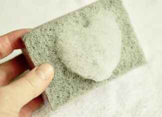 How to Remove Ear Wax Blockage Fast with Water: Safe Methods How to Remove Ear Wax Blockage Fast with Water: Safe Methods