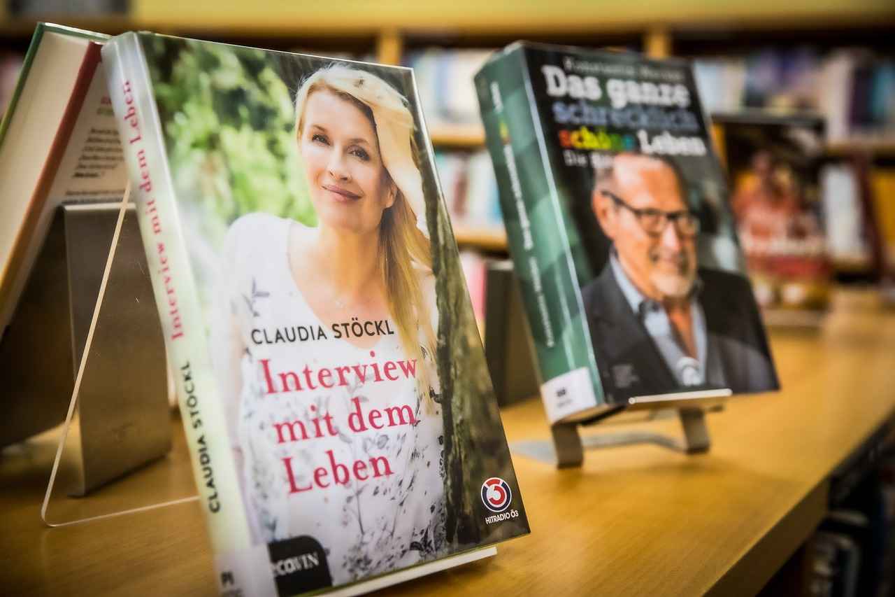 How to Style Your Bookshelf Room Divider?