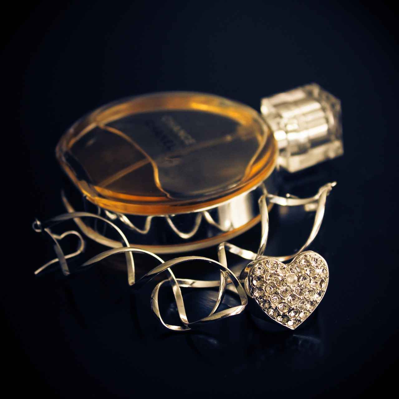 How to Restore Faded Gold-Plated Jewelry 5 Preventive Measures for Longevity