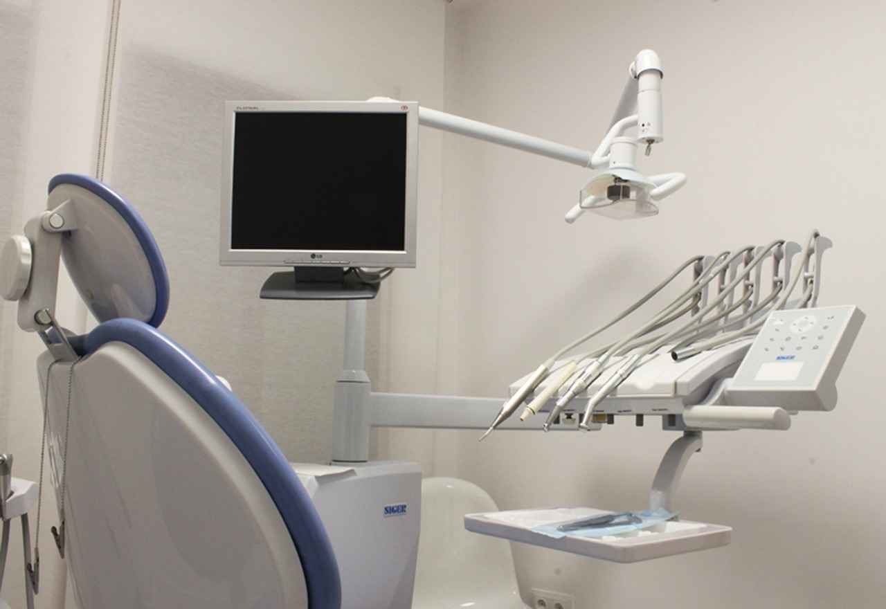 How to Spot a Bad Hair Transplant Clinic – Red Flags to Watch For 4 Cost Considerations in Hair Transplants