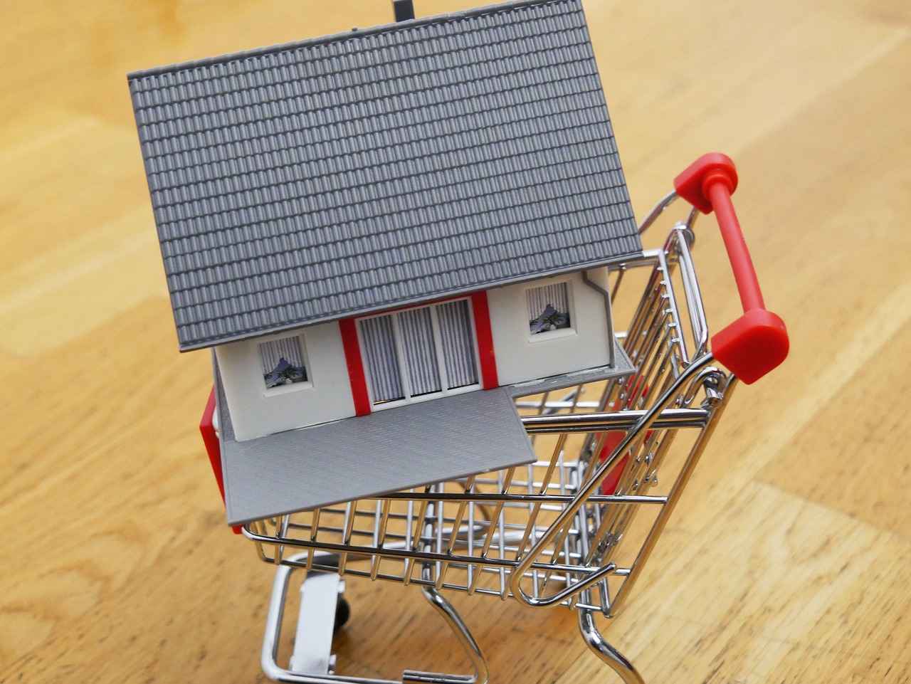 How to Use a Refinance Loan Calculator to Lower Your Payments 5 When to Consider Refinancing Your Loan