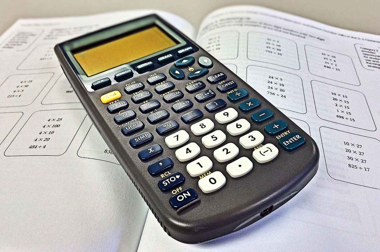 How to Use a Student Loan Calculator to Plan Your Loan Repayment 3 How to Use a Student Loan Calculator
