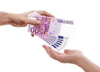 How to Use an Auto Loan Interest Rates Calculator to Find the Best Deal How to Use an Auto Loan Interest Rates Calculator to Find the Best Deal