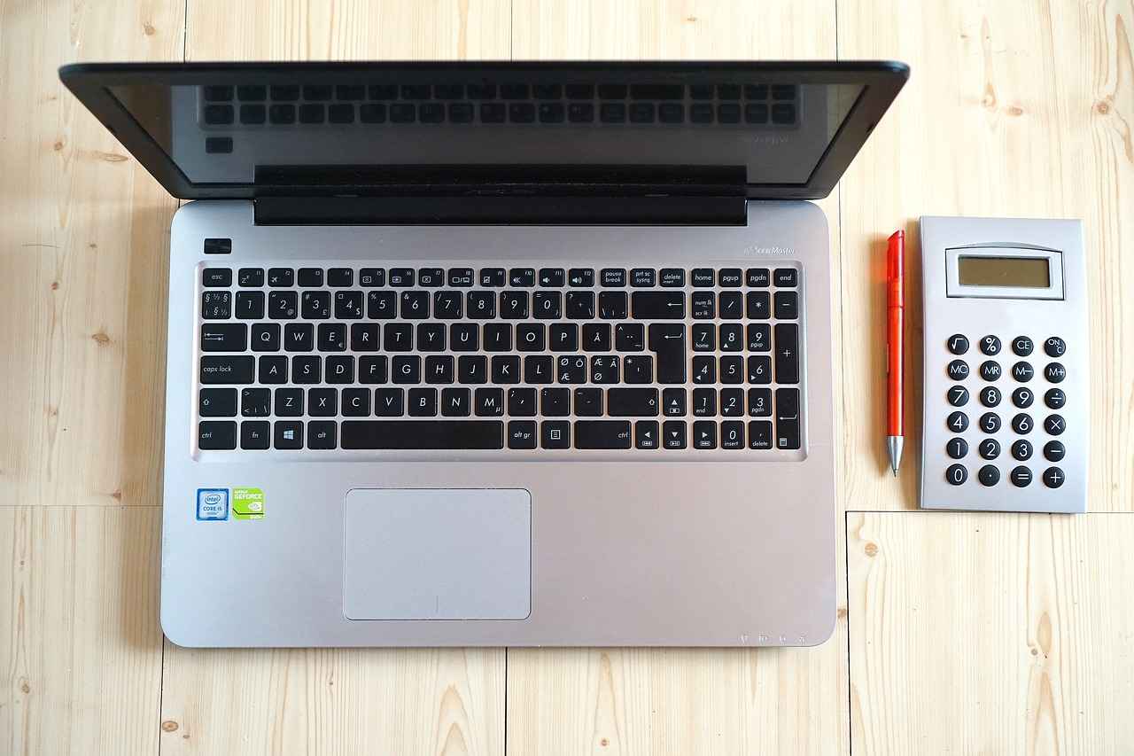 How to Use an Auto Loan Refinance Calculator to Save on Interest 2 Benefits of Using a Refinance Calculator