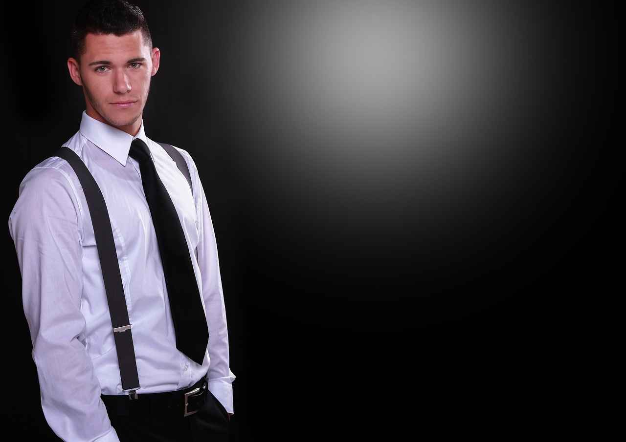 How to Wear Rings as a Man Without Looking Overdone 5 Occasions for Ring Wearing