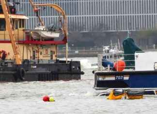 Hudson River Helicopter Tour Company Grounded After Fatal Crash hudson-river-helicopter-tour-company-grounded-after-fatal-crash