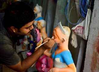 Indian Influence on New York’s Art Scene: From Street Art to Galleries Indian Influence on New York’s Art Scene: From Street Art to Galleries