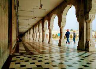 Indian-Influenced Architecture in New York: A Blend of Styles Across the City Indian-Influenced Architecture in New York: A Blend of Styles Across the City