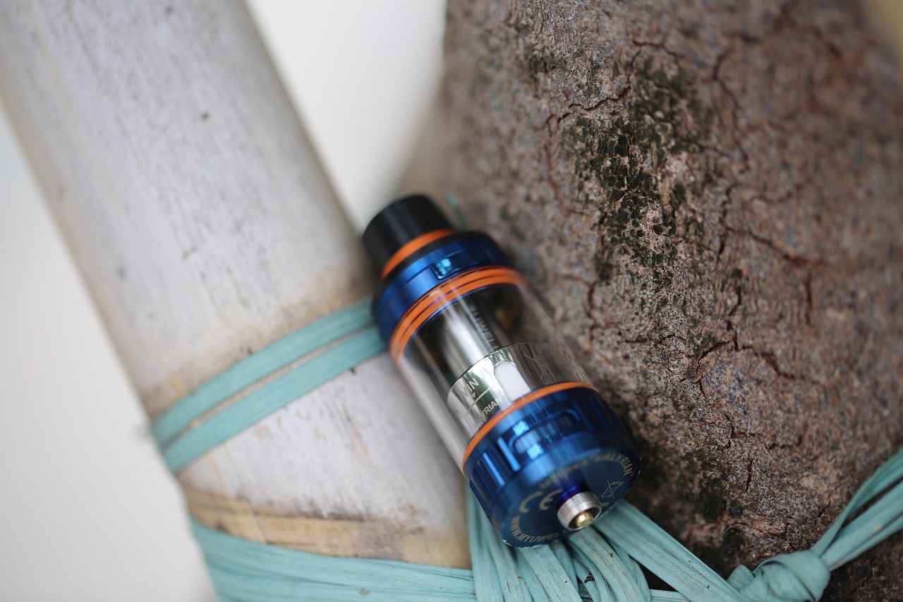 Is Vaping Better Than Smoking? Breaking Down the Facts 1 What Are the Main Differences Between Vaping and Smoking?